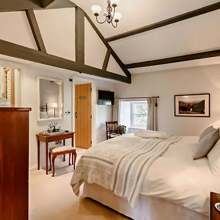 1 Bed In Richmond Oc-g0009